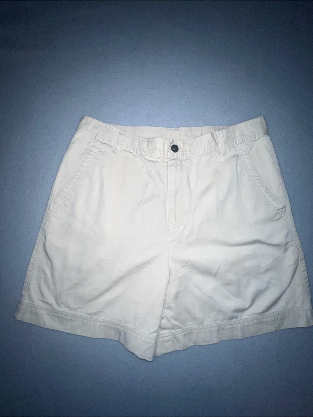 Liz Claiborne Lizwear Women's Khaki Cotton Bermuda Shorts Size 12